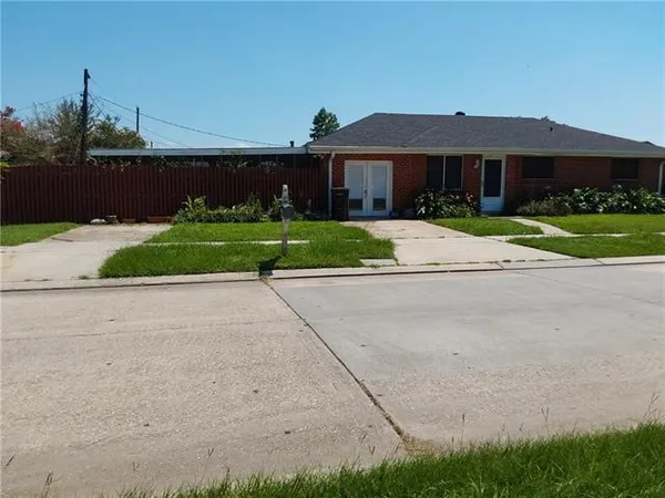 $190,000 | 2025 Starling Drive, St. Bernard, LA 70085