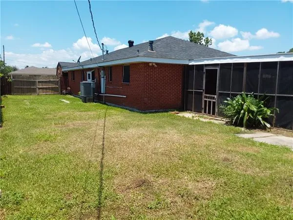 $190,000 | 2025 Starling Drive, St. Bernard, LA 70085