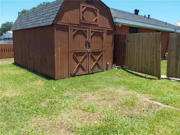 $190,000 | 2025 Starling Drive, St. Bernard, LA 70085