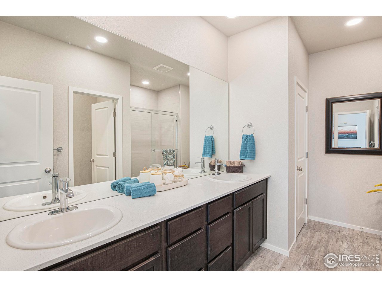 6618 4th St Road Greeley, CO 80634 - Photo 10 of 21 Primary Bathroom