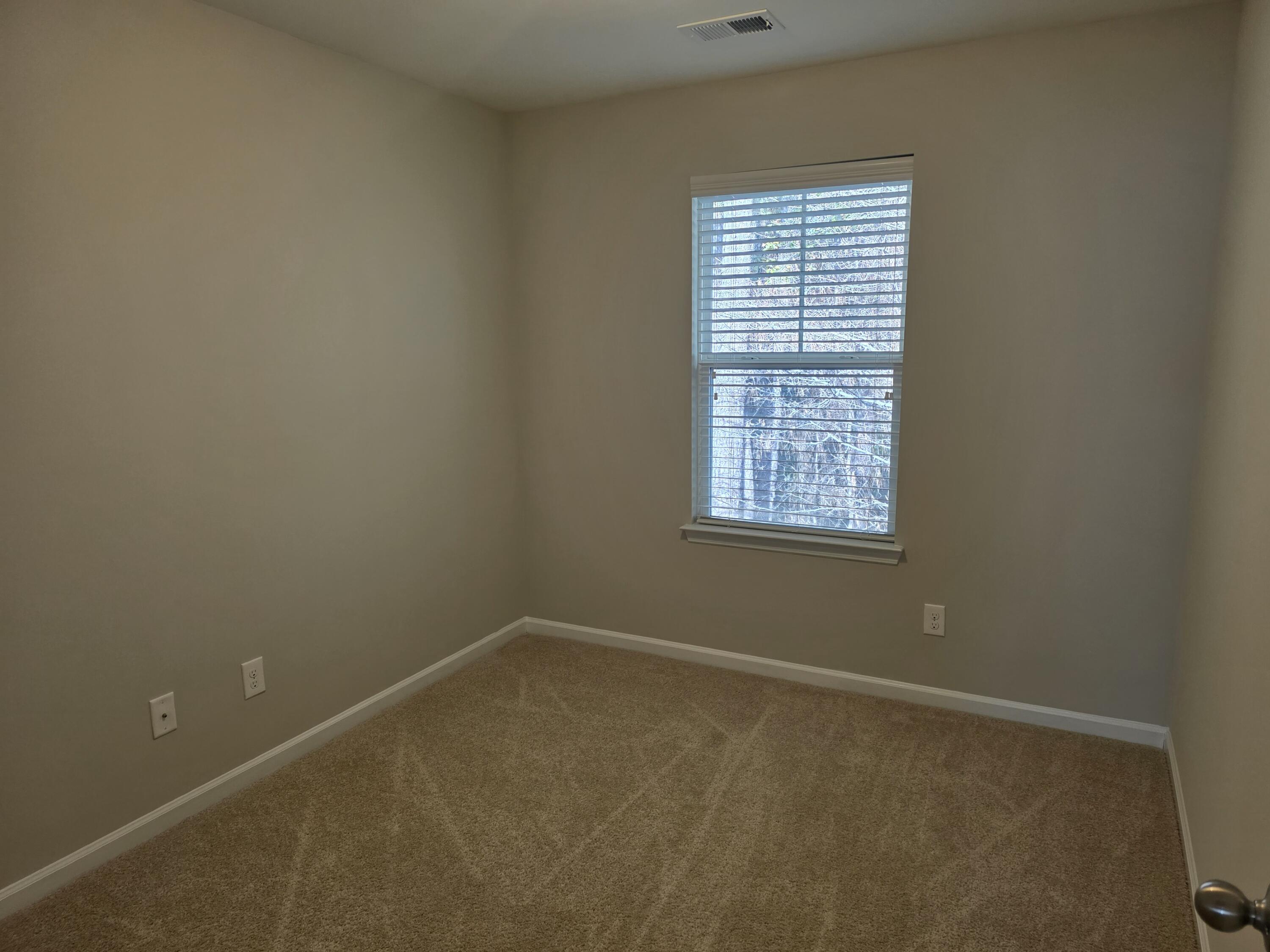 276 Jackson Street Goose Creek, SC 29445 - Photo 27 of 35 20260120_142233