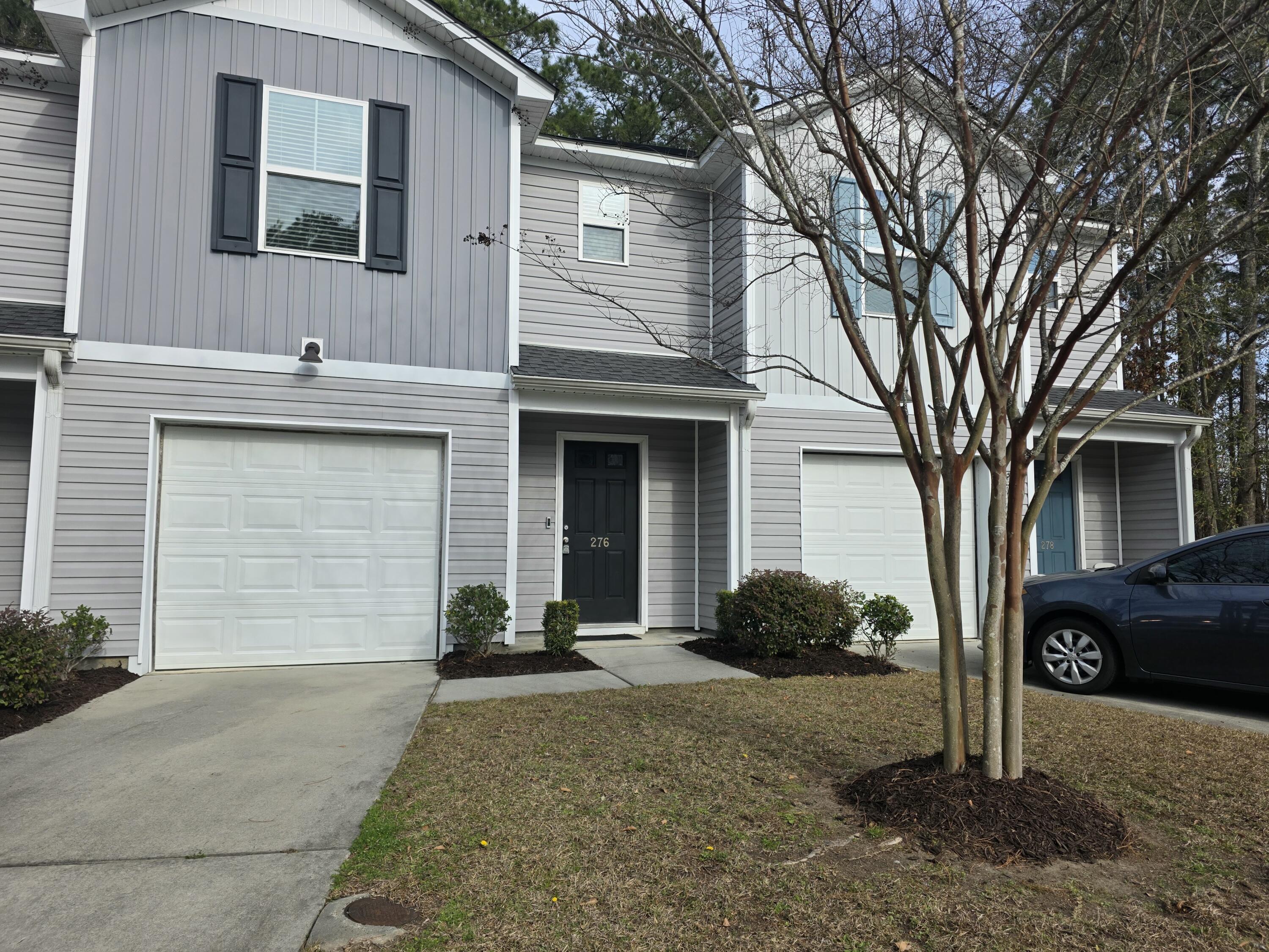 276 Jackson Street Goose Creek, SC 29445 - Photo 5 of 35 20260120_140806