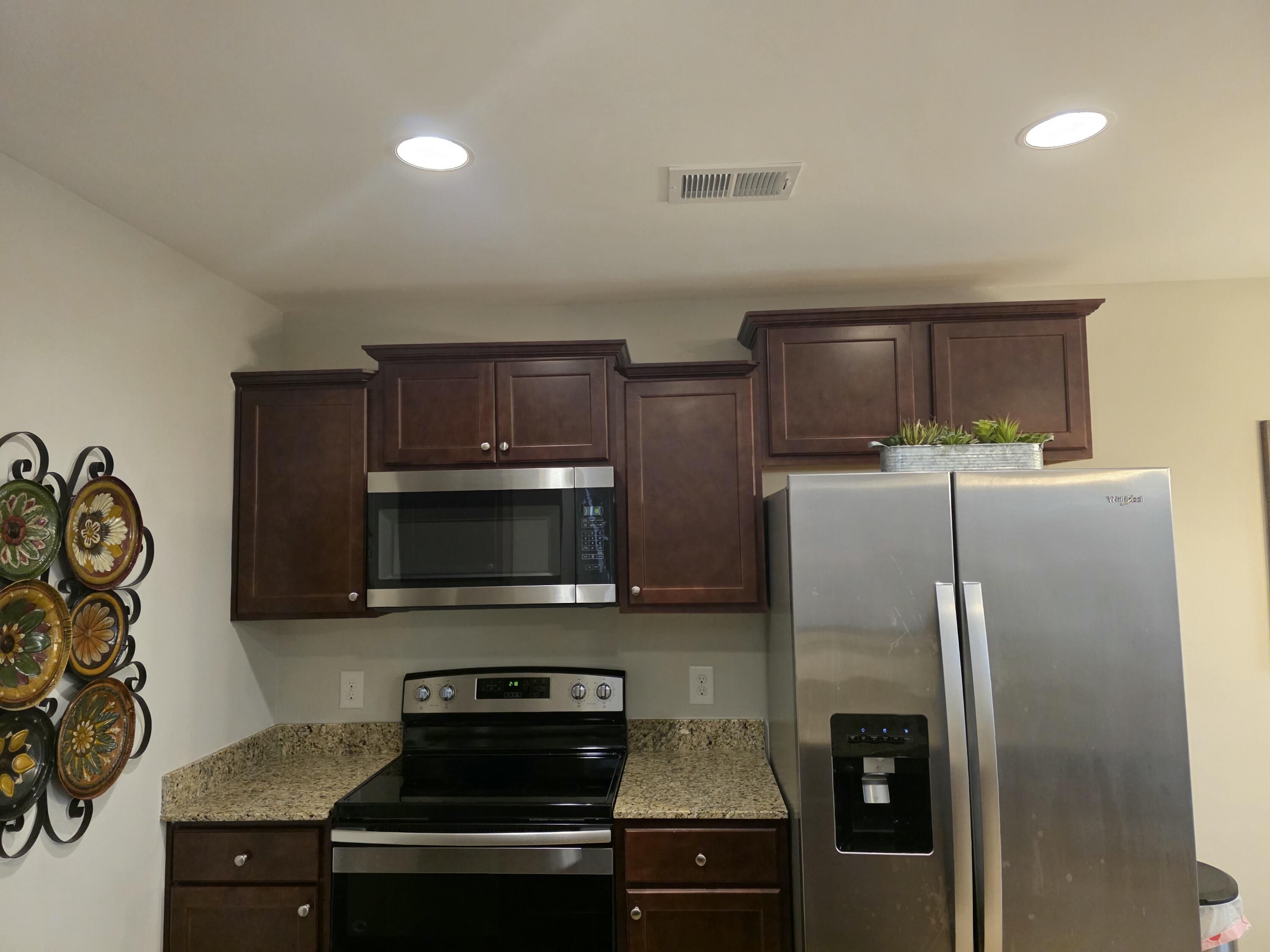 276 Jackson Street Goose Creek, SC 29445 - Photo 7 of 35 20260120_141922