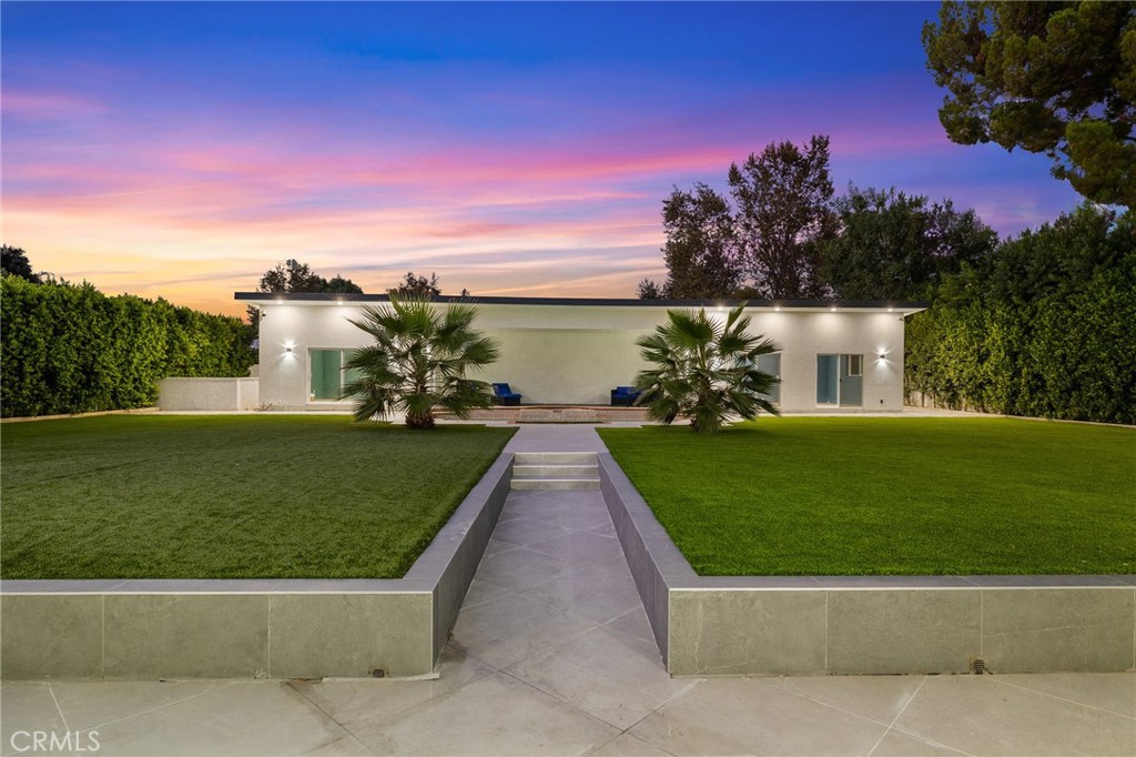 17153 Rayen Street Northridge, CA 91325 - Photo 6 of 75