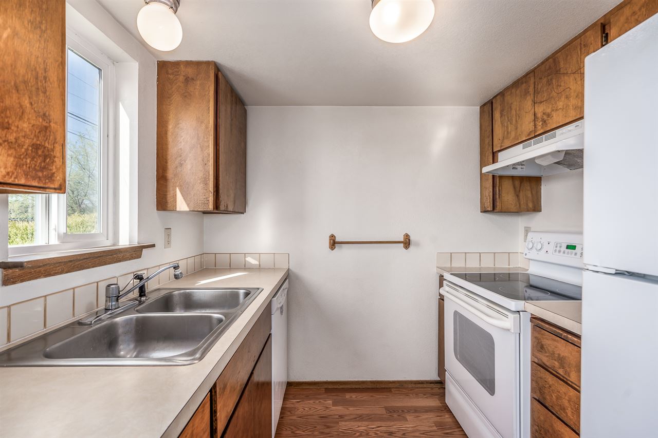 2105 North Houk Road, Unit 4 Spokane Valley, WA 99216 - Photo 6 of 20 Gallery Image 6