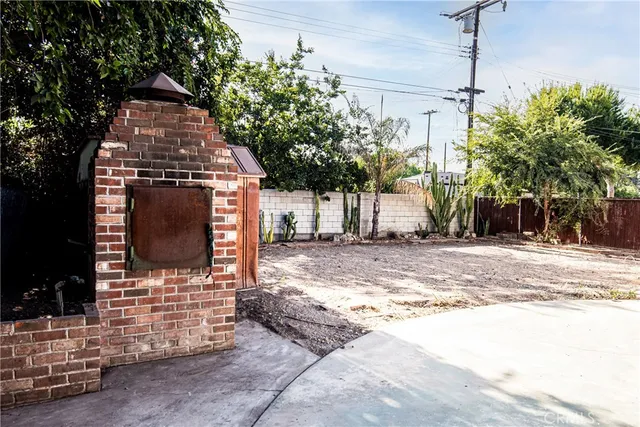 $549,999 | 2983 North Alameda Avenue, San Bernardino, CA 92404