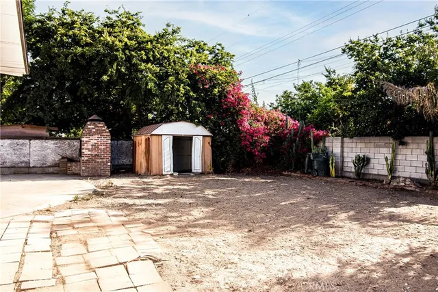 $549,999 | 2983 North Alameda Avenue, San Bernardino, CA 92404