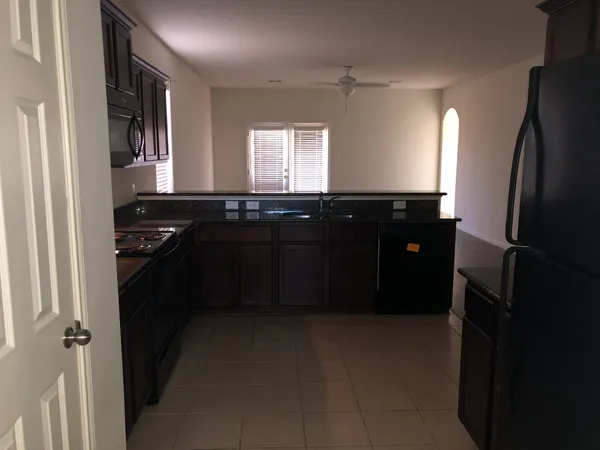 $1,875 | 30826 West Lost Creek Boulevard, Magnolia, TX 77355