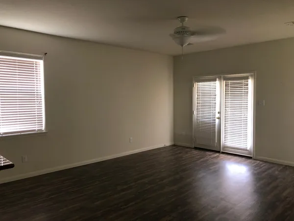 $1,875 | 30826 West Lost Creek Boulevard, Magnolia, TX 77355