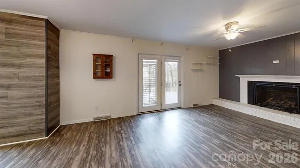 $399,000 | 611 5th Avenue Northeast, Unit PT21&22/L, Conover, NC 28613