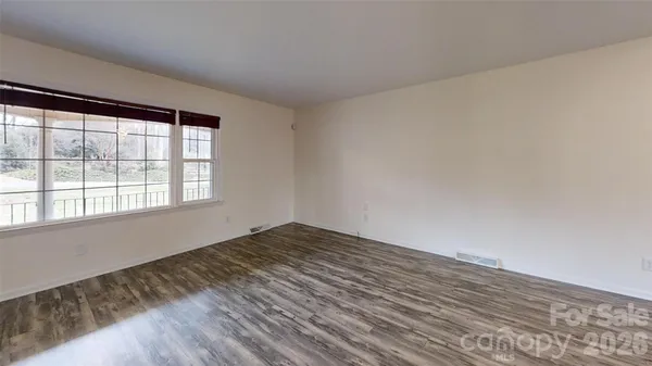 $399,000 | 611 5th Avenue Northeast, Unit PT21&22/L, Conover, NC 28613