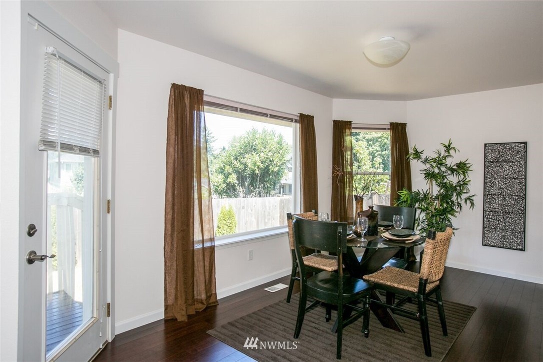 1445 Pierce Avenue Northeast Renton, WA 98056 - Photo 12 of 23 Gallery Image 12