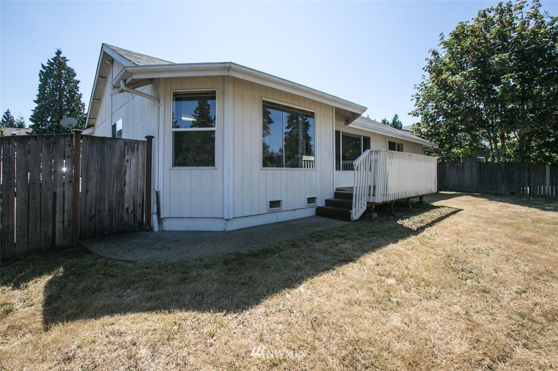 1445 Pierce Avenue Northeast Renton, WA 98056 - Photo 22 of 23 Gallery Image 22