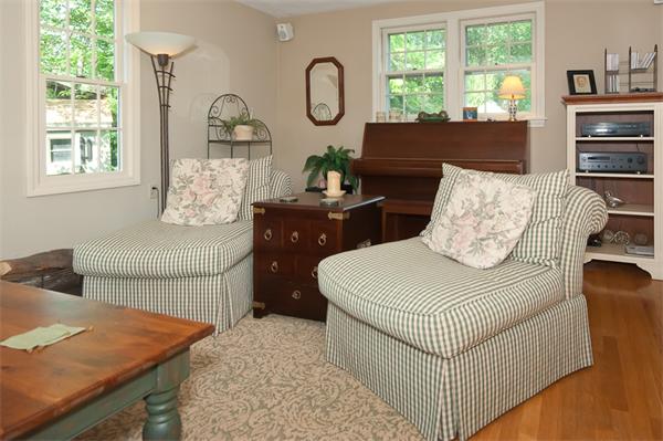 7 Trask Road Acton, MA 01720 - Photo 5 of 15 Gallery Image 5