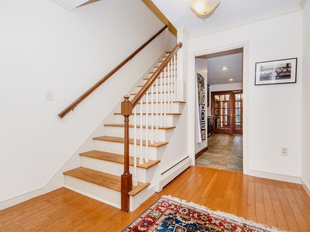 277 Border Road Concord, MA 01742 - Photo 6 of 28