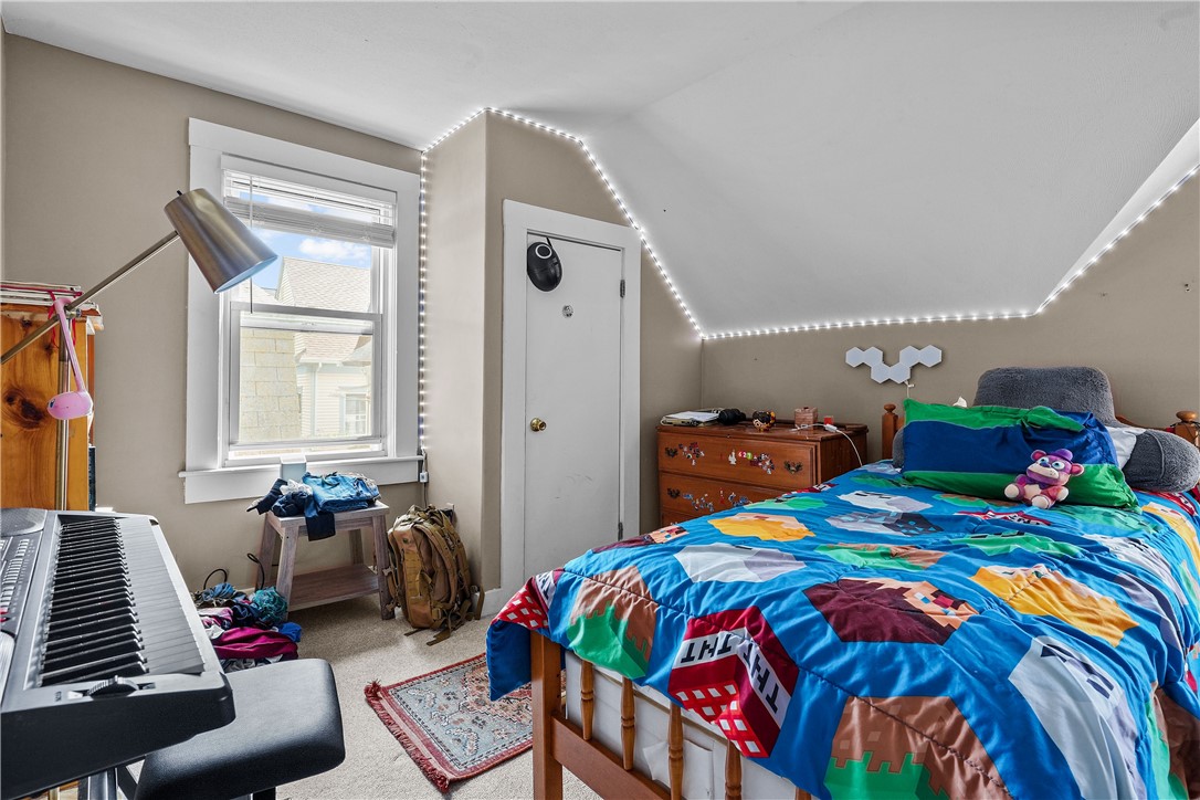 16 Collins Street Woonsocket, RI 02895 - Photo 18 of 27