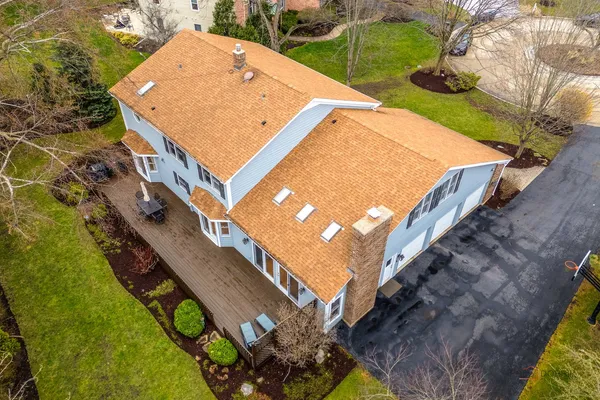 $1,299,000 | 9 Devonshire Lane, Lincolnshire, IL 60069