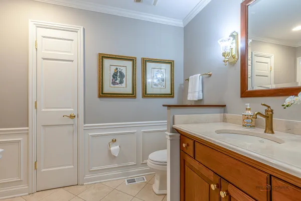 $1,299,000 | 9 Devonshire Lane, Lincolnshire, IL 60069