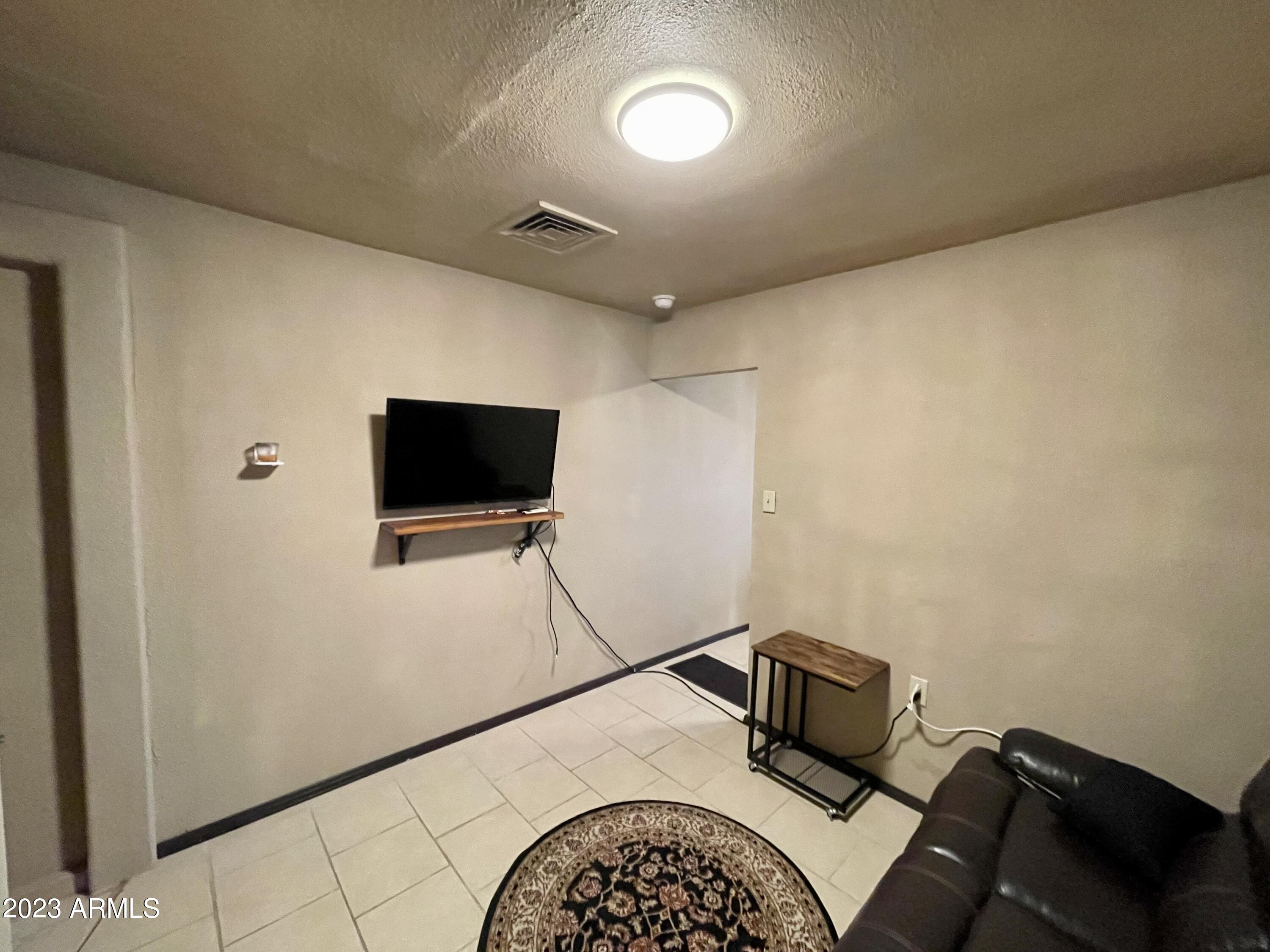 3630 West Granada Road Phoenix, AZ 85009 - Photo 17 of 30 IMG_6996