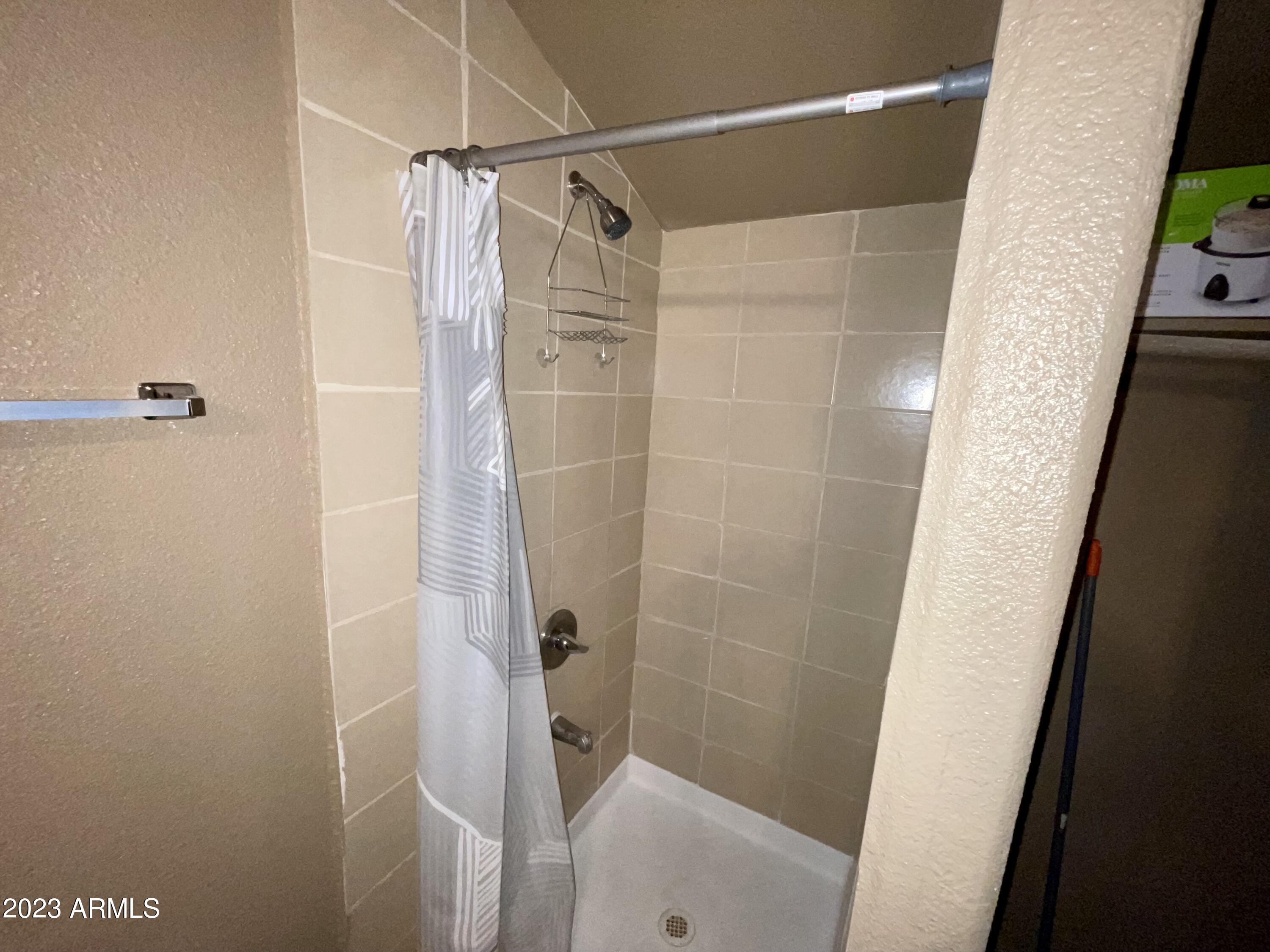 3630 West Granada Road Phoenix, AZ 85009 - Photo 25 of 30 IMG_6998