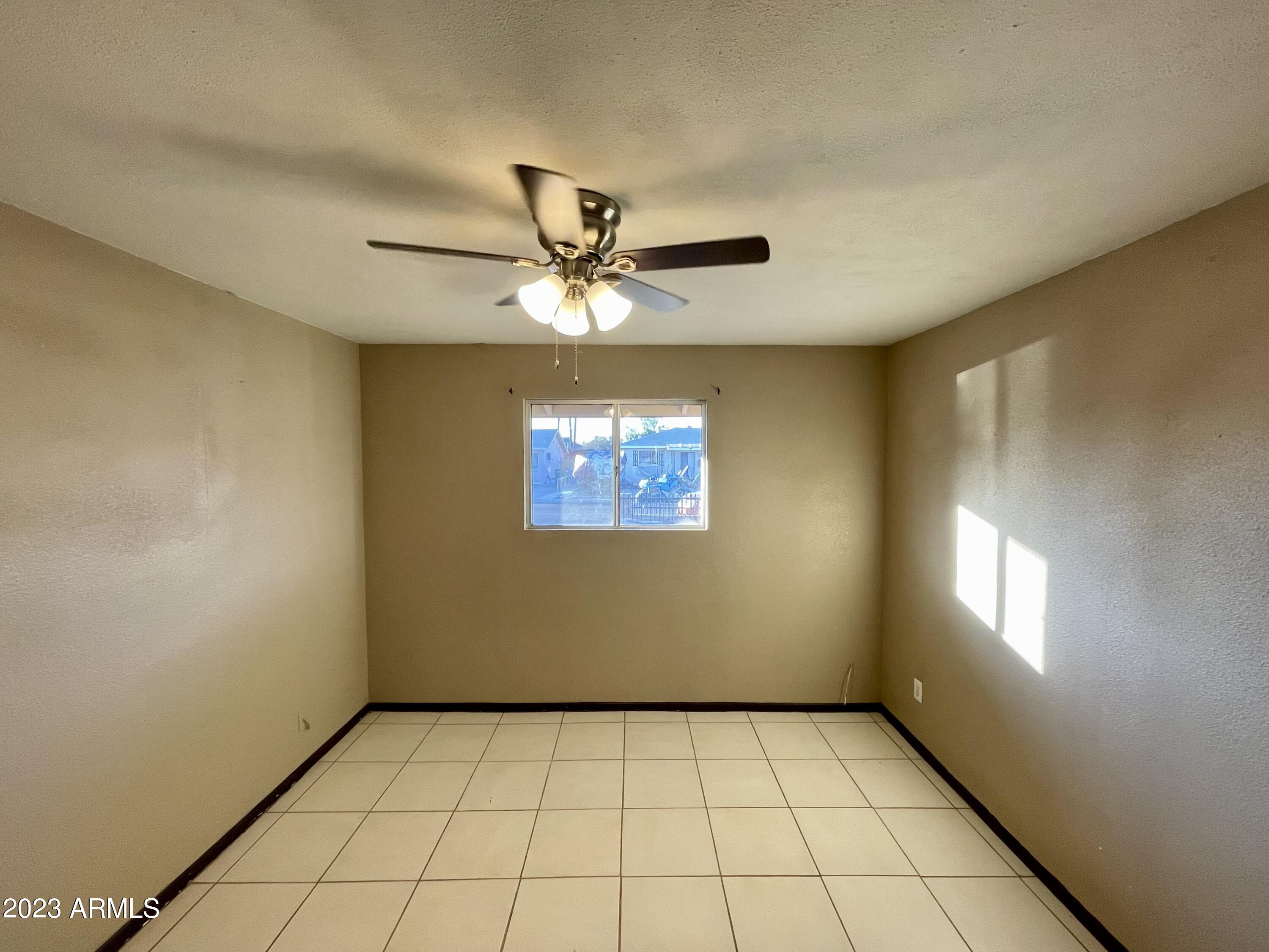 3630 West Granada Road Phoenix, AZ 85009 - Photo 9 of 30 IMG_7030