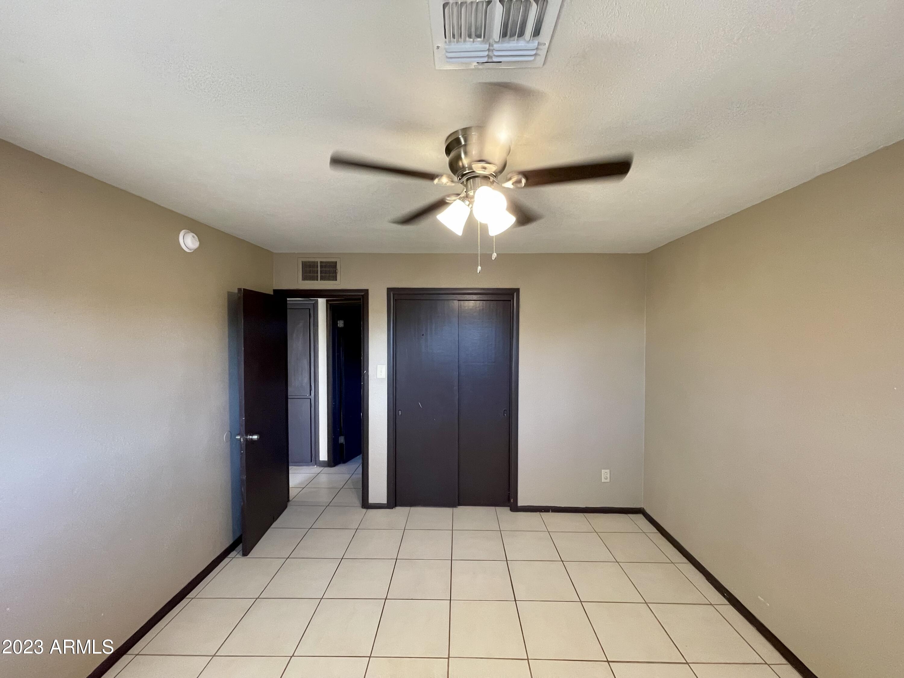 3630 West Granada Road Phoenix, AZ 85009 - Photo 10 of 30 IMG_7031