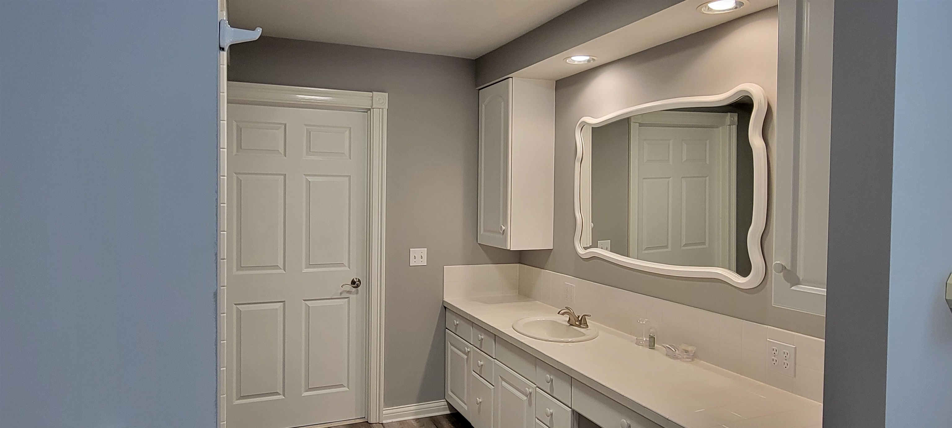 5106 Meinders Road Madison, WI 53718 - Photo 5 of 9
