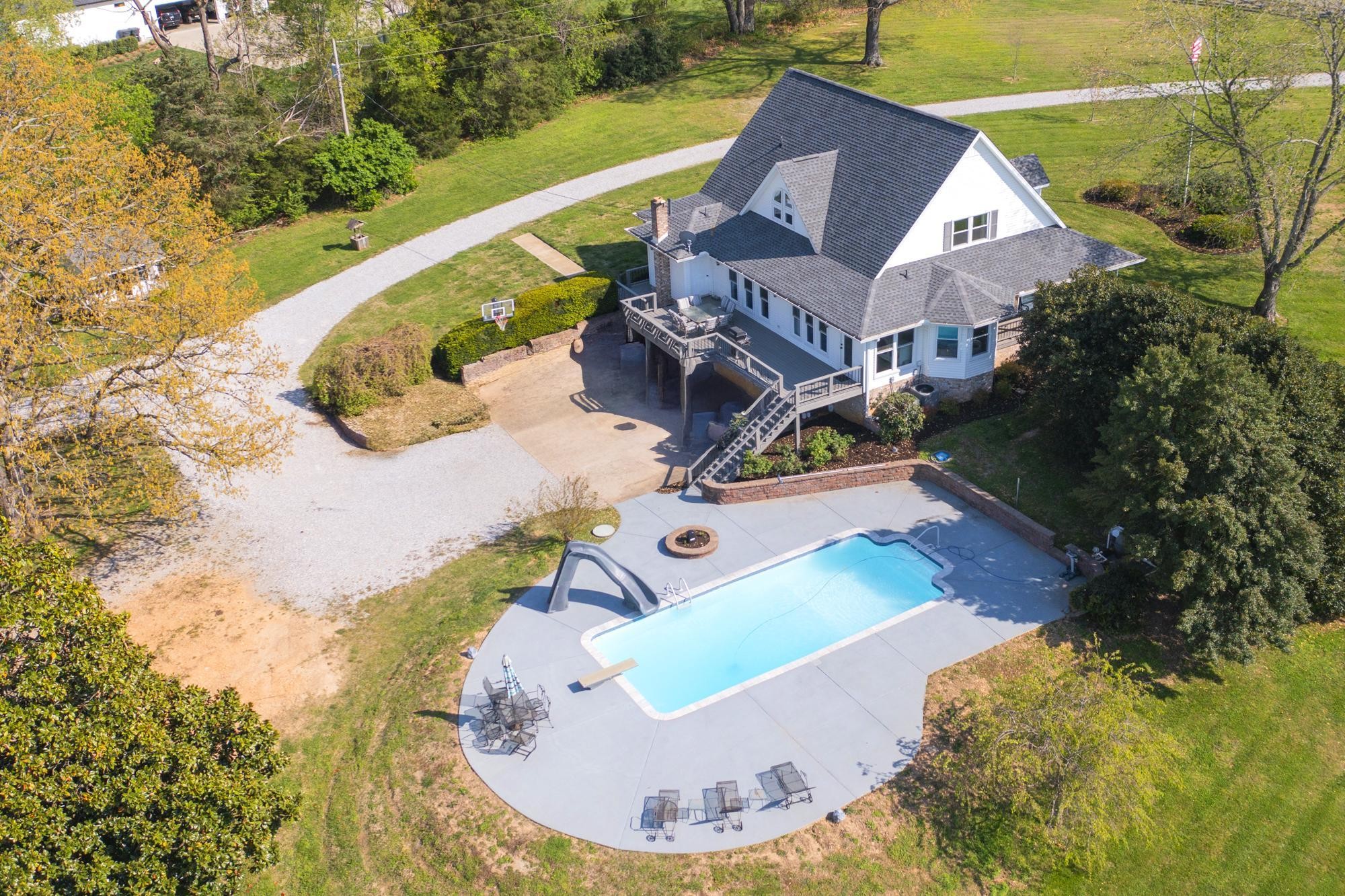 1043 Shelton Road Charlotte, TN 37036 - Photo 58 of 71