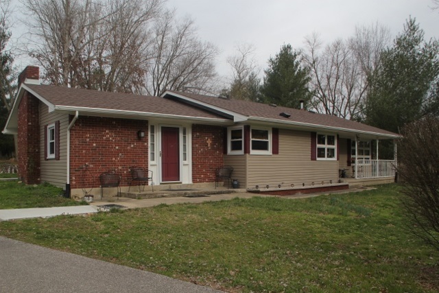 5520 South State 60 Road Pekin, IN 47165 - Photo 1 of 35 Gallery Image 1