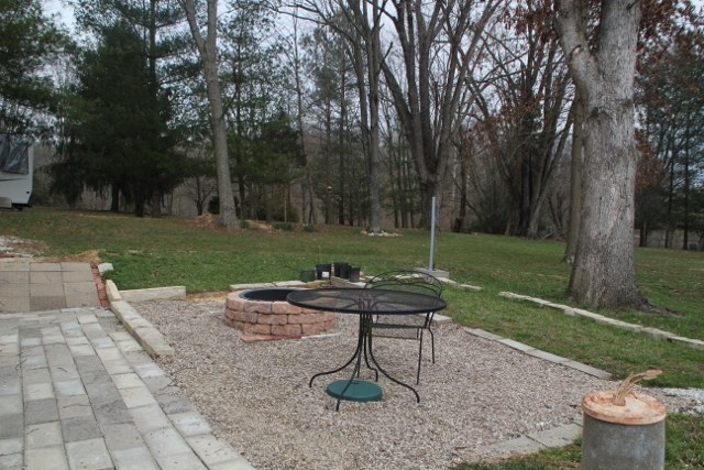 5520 South State 60 Road Pekin, IN 47165 - Photo 6 of 35 Gallery Image 6