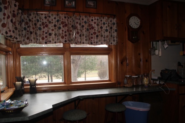 5520 South State 60 Road Pekin, IN 47165 - Photo 9 of 35 Gallery Image 9