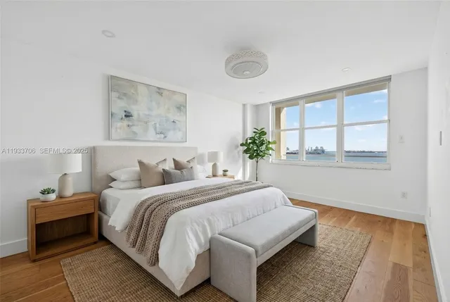 $3,695 | 800 Claughton Island Drive, Unit 1504, Miami, FL 33131