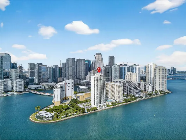 $3,695 | 800 Claughton Island Drive, Unit 1504, Miami, FL 33131