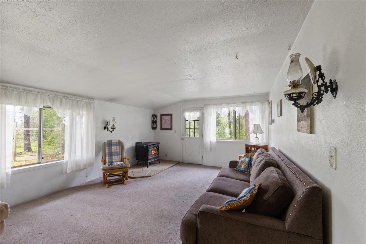 2111 Dry Creek Road Chewelah, WA 99109 - Photo 15 of 32