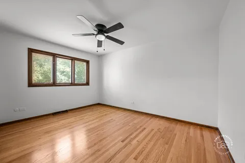 $499,999 | 18-w088 Claremont Drive, Darien, IL 60561
