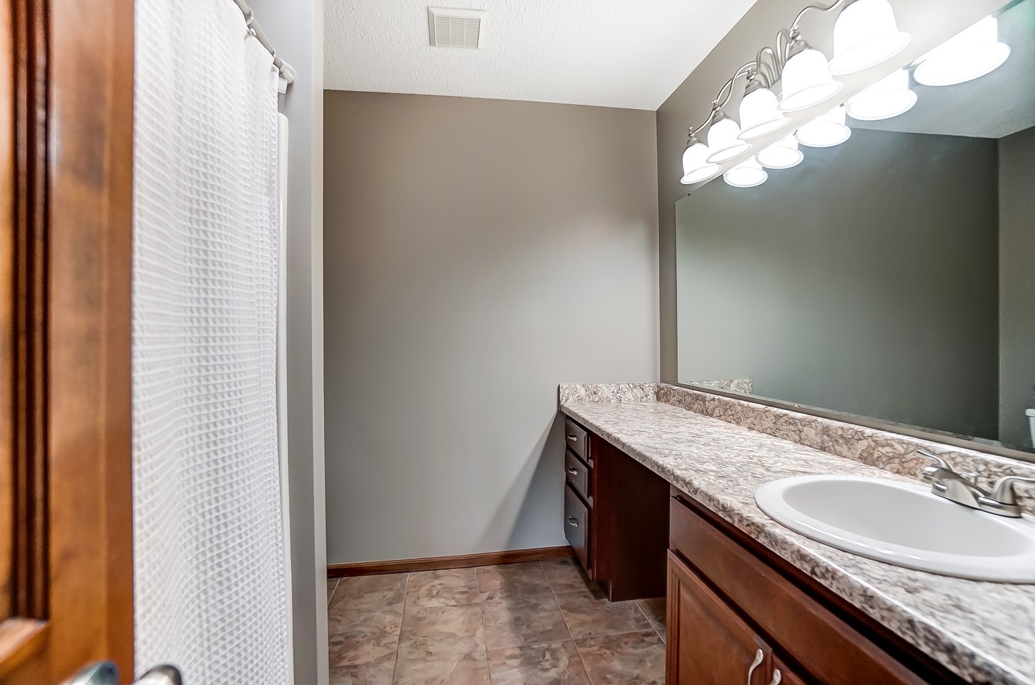 8510 Stand Ridge Run Fort Wayne, IN 46825 - Photo 24 of 36 Gallery Image 24