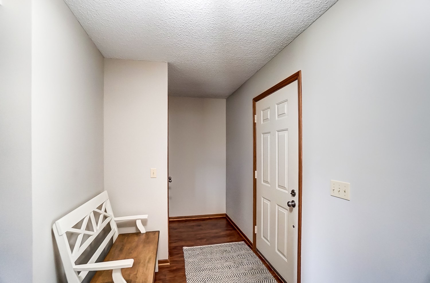 8510 Stand Ridge Run Fort Wayne, IN 46825 - Photo 4 of 36 Gallery Image 4