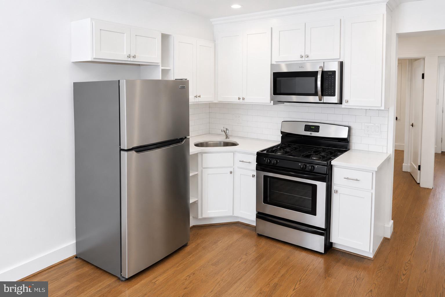 604 17th Street Northeast Washington, DC 20002 - Photo 3 of 21