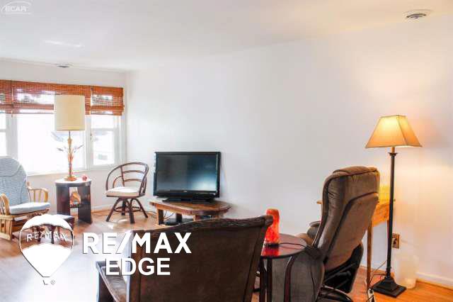 6053 North State Road Davison, MI 48423 - Photo 6 of 18 21168126-5.JPG