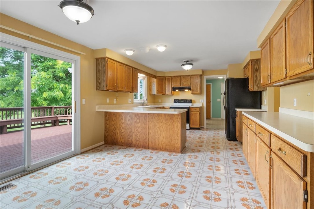 34 Hidden Meadow Penfield, NY 14526 - Photo 12 of 38