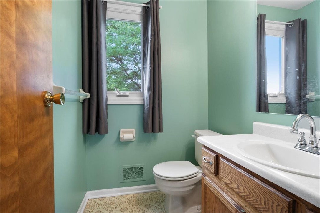 34 Hidden Meadow Penfield, NY 14526 - Photo 18 of 38