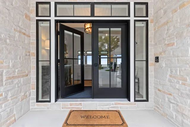 $1,999,000 | 1751 East Shore Circle, Green Bay, WI 54302