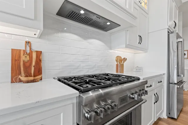 $1,999,000 | 1751 East Shore Circle, Green Bay, WI 54302