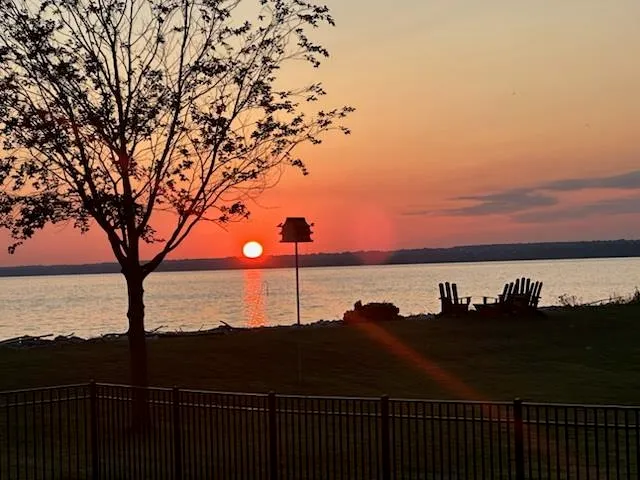 $1,999,000 | 1751 East Shore Circle, Green Bay, WI 54302