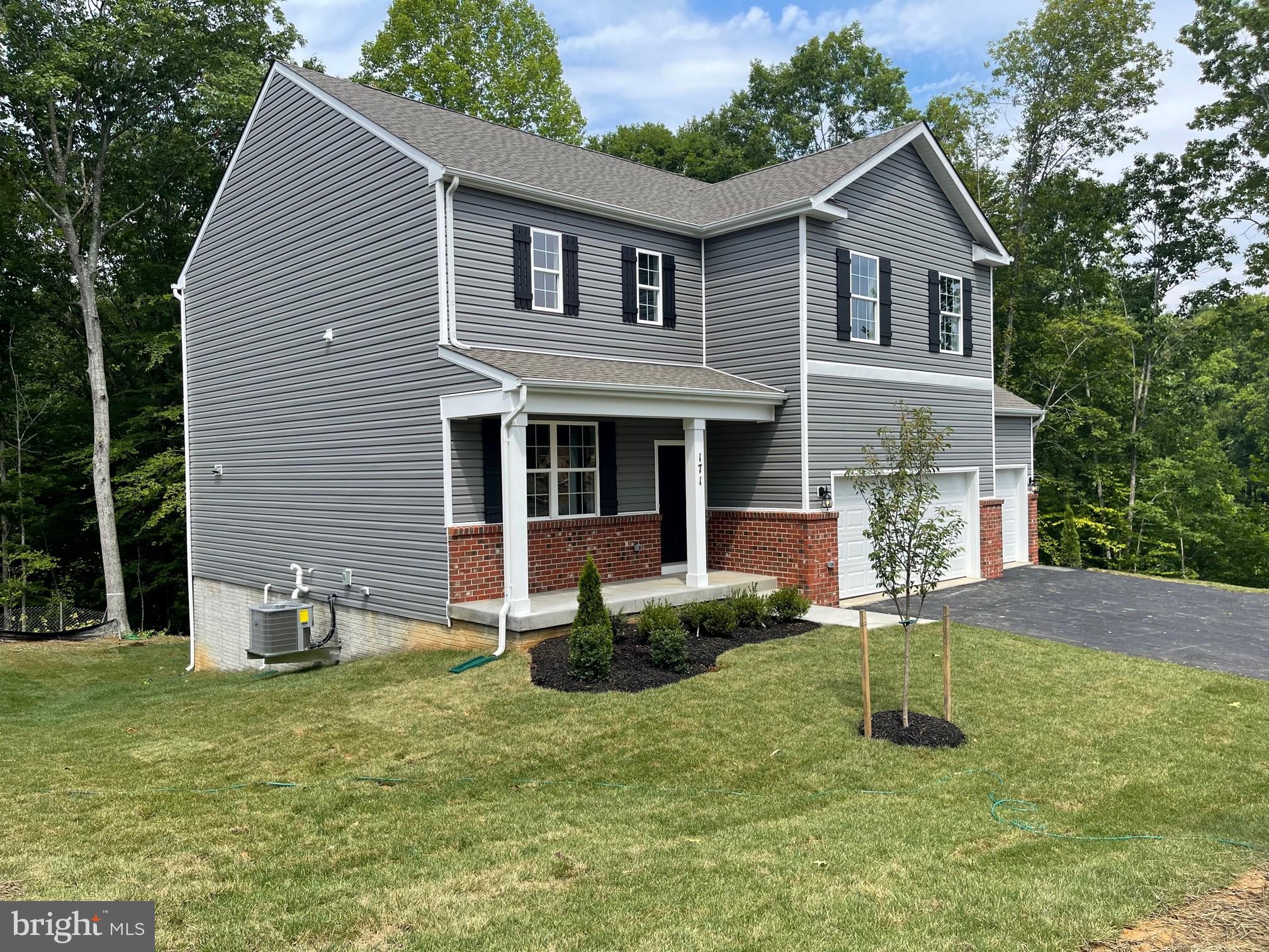 171 Pinewood Road Fredericksburg, VA 22405 - Photo 3 of 28 Gallery Image 3