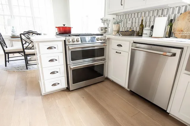 $1,098,900 | 2040-2048 Old Guard Road, Columbus, GA 31909