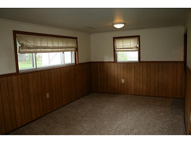 6277 Faircrest Road Columbus, OH 43229 - Photo 12 of 18 Gallery Image 12