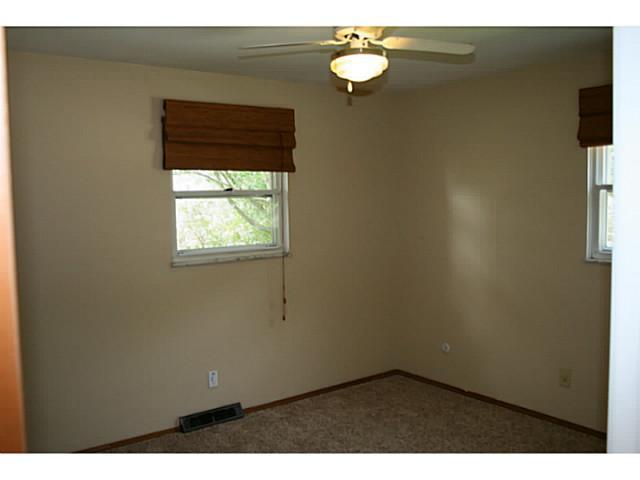 6277 Faircrest Road Columbus, OH 43229 - Photo 9 of 18 Gallery Image 9