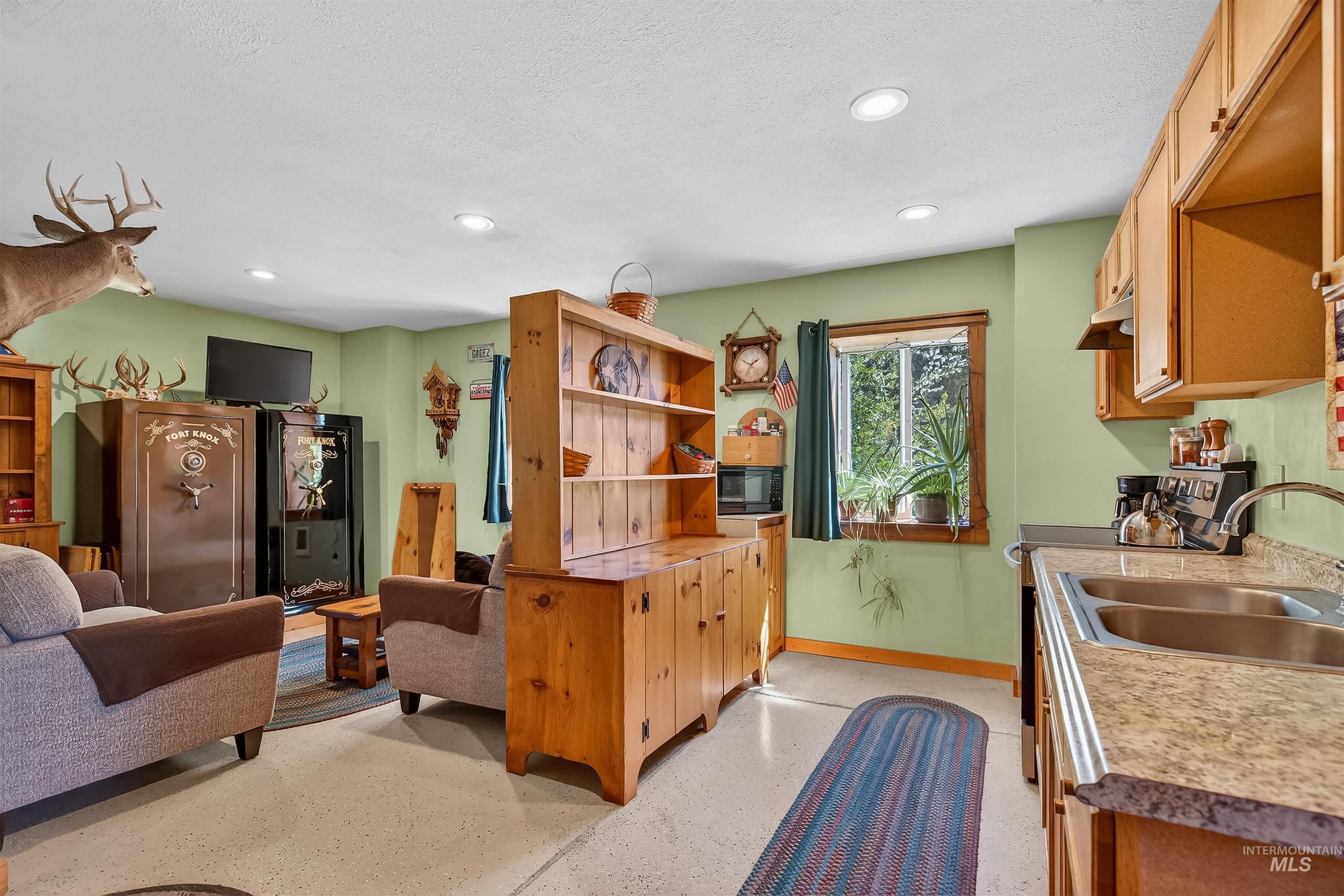 115 Weedmark Way Kamiah, ID 83536 - Photo 11 of 46