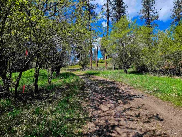 $589,000 | 115 Weedmark Way, Kamiah, ID 83536